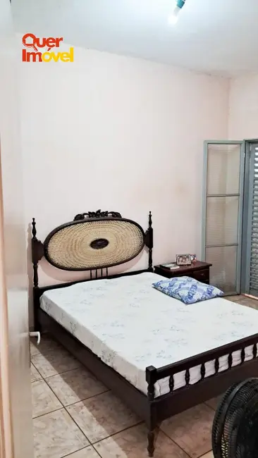 Casa com 3 quartos à venda, 321m2 em Campos Elíseos, Ribeirao Preto - SP - imagem 8 Foto 8 de Casa com 3 quartos à venda, 321m2 em Campos Elíseos, Ribeirao Preto - SP