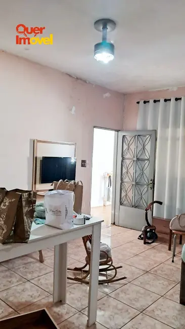 Casa com 3 quartos à venda, 321m2 em Campos Elíseos, Ribeirao Preto - SP - imagem 3 Foto 3 de Casa com 3 quartos à venda, 321m2 em Campos Elíseos, Ribeirao Preto - SP