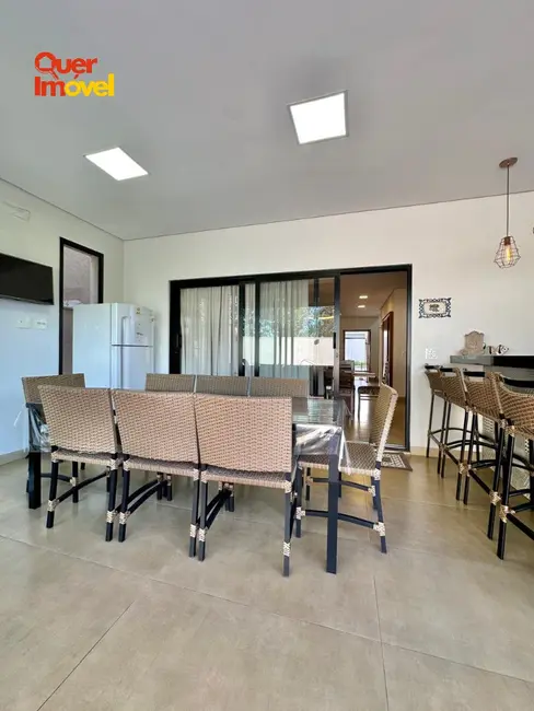 Casa de Condomínio com 3 quartos à venda, 273m2 em Jardim Cybelli, Ribeirao Preto - SP - imagem 9 Foto 9 de Casa de Condomínio com 3 quartos à venda, 273m2 em Jardim Cybelli, Ribeirao Preto - SP