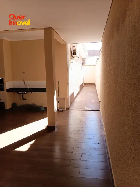 Casa com 3 quartos à venda, 170m2 em Ribeirao Preto - SP - imagem 5 Foto 5 de Casa com 3 quartos à venda, 170m2 em Ribeirao Preto - SP