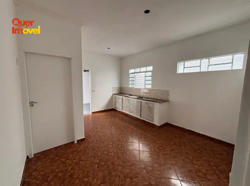 Casa com 3 quartos à venda, 176m2 em Jardim Jandaia, Ribeirao Preto - SP - imagem 9 Foto 9 de Casa com 3 quartos à venda, 176m2 em Jardim Jandaia, Ribeirao Preto - SP