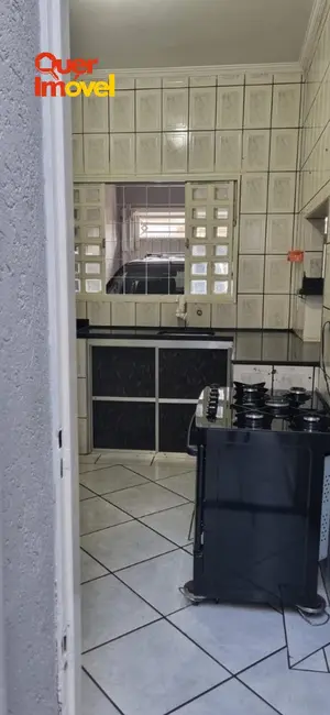 Casa com 3 quartos à venda, 220m2 em Parque das Andorinhas, Ribeirao Preto - SP - imagem 5 Foto 5 de Casa com 3 quartos à venda, 220m2 em Parque das Andorinhas, Ribeirao Preto - SP