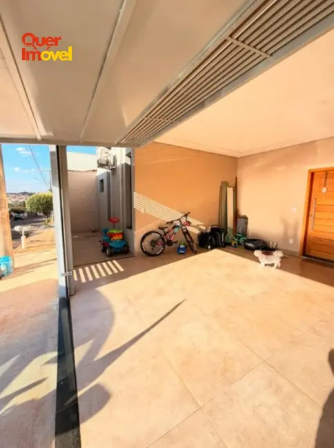 Foto 2 de Casa com 3 quartos à venda, 122m2 em Jardim Castelo Branco, Ribeirao Preto - SP