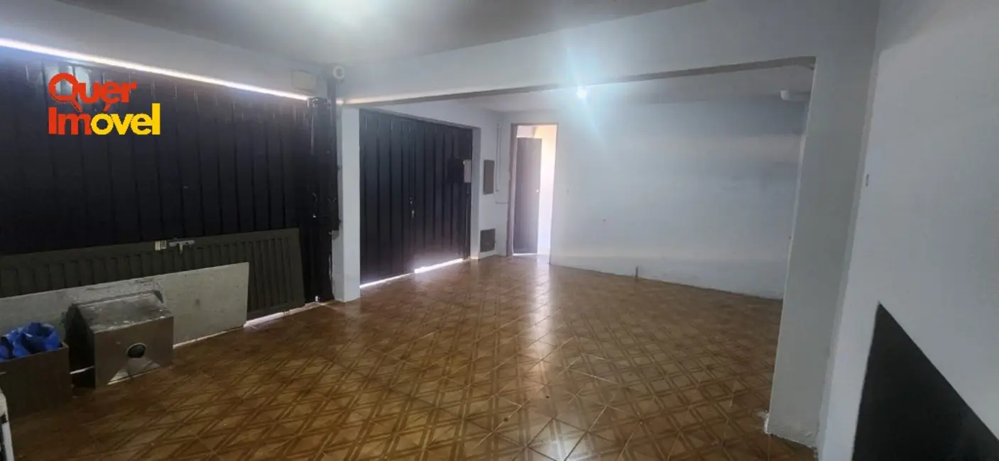 Casa com 4 quartos à venda, 145m2 em Iguatemi, Ribeirao Preto - SP - imagem 2 Foto 2 de Casa com 4 quartos à venda, 145m2 em Iguatemi, Ribeirao Preto - SP