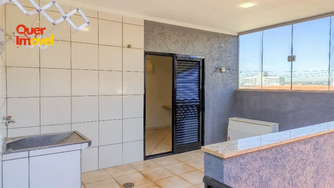 Casa com 3 quartos à venda, 217m2 em Vila Maria Luiza, Ribeirao Preto - SP - imagem 3 Foto 3 de Casa com 3 quartos à venda, 217m2 em Vila Maria Luiza, Ribeirao Preto - SP