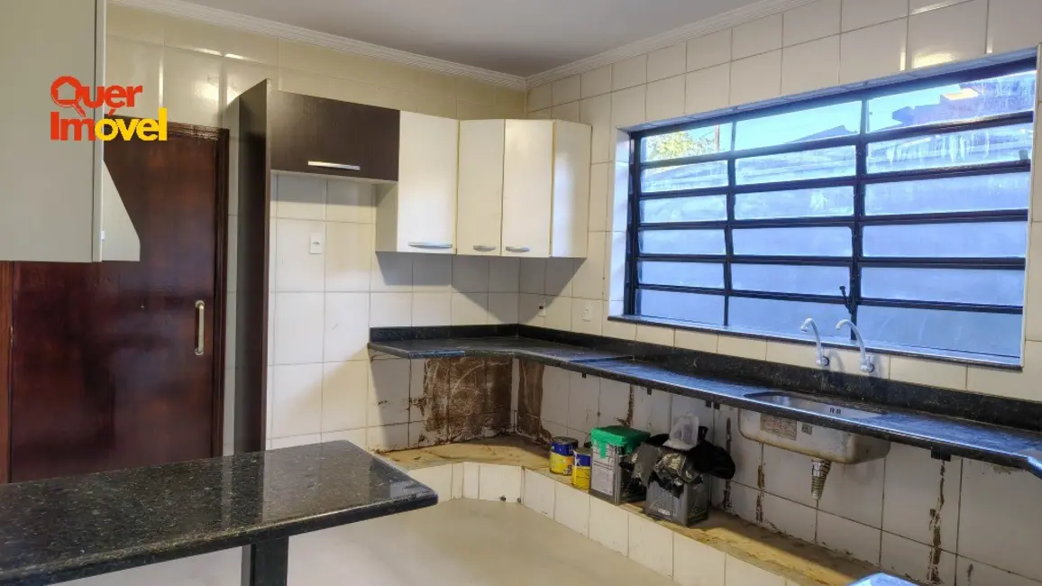 Casa com 3 quartos à venda, 217m2 em Vila Maria Luiza, Ribeirao Preto - SP - imagem 8 Foto 8 de Casa com 3 quartos à venda, 217m2 em Vila Maria Luiza, Ribeirao Preto - SP