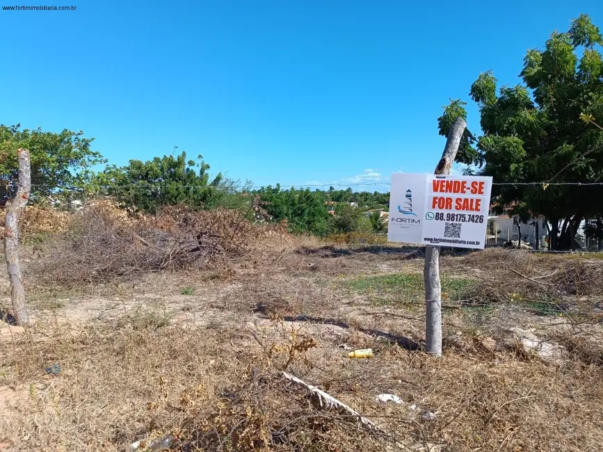Foto 2 de Terreno / Lote à venda, 1269m2 em Aracati - CE