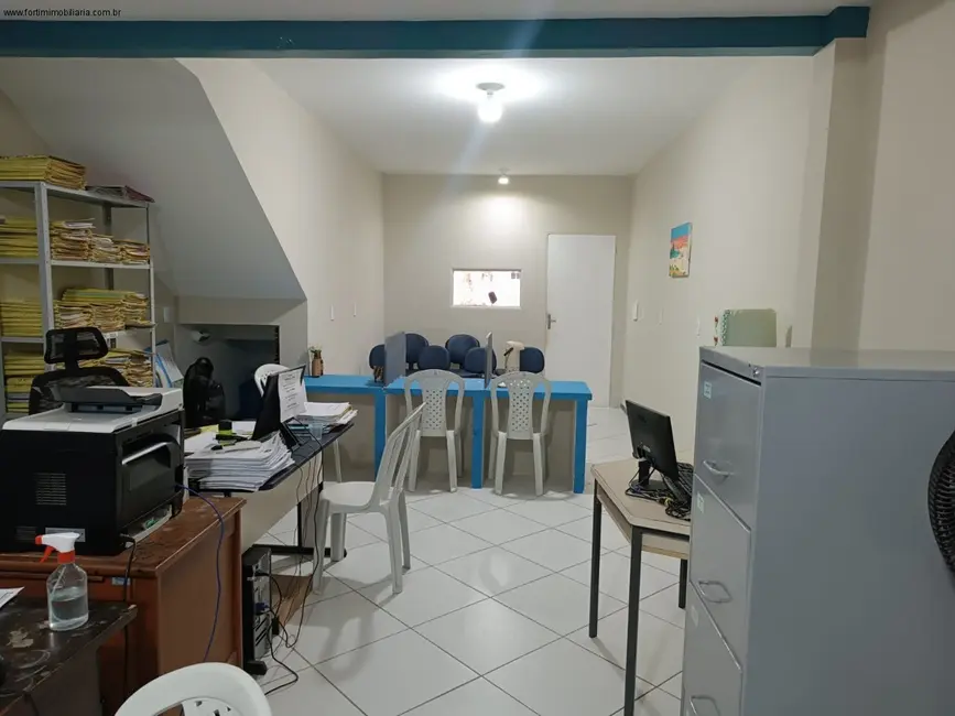 Foto 5 de Prédio Inteiro com 7 quartos à venda, 285m2 em Centro, Fortim - CE