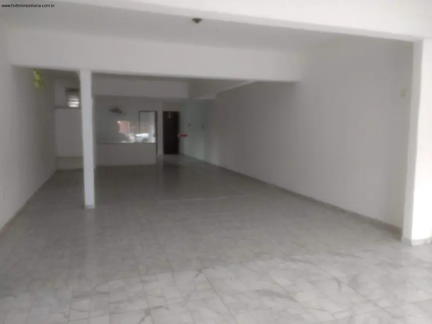 Casa com 3 quartos à venda, 355m2 em Centro, Aracati - CE - imagem 7 Foto 7 de Casa com 3 quartos à venda, 355m2 em Centro, Aracati - CE