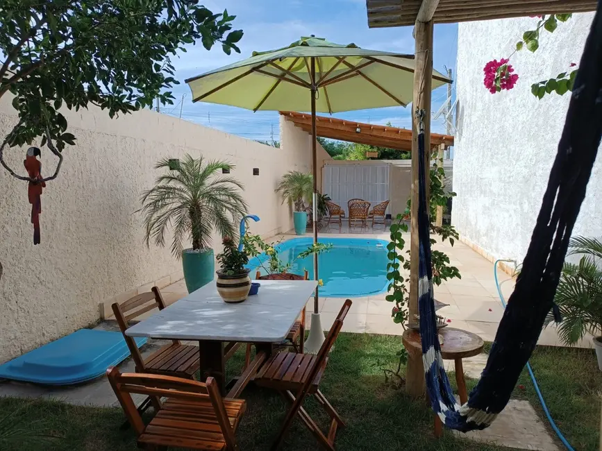 Foto 7 de Casa com 3 quartos à venda, 250m2 em Fortim - CE