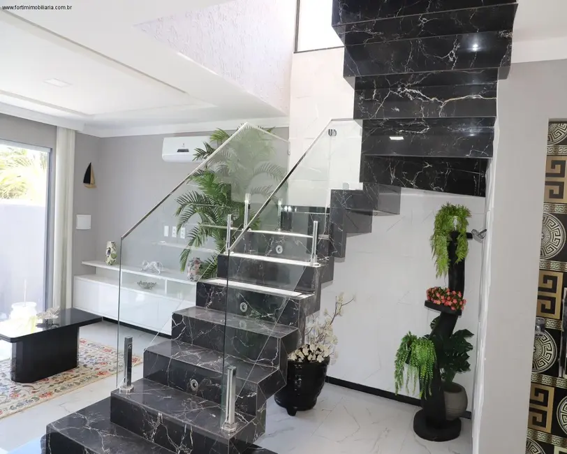 Casa com 2 quartos à venda, 180m2 em Quixaba, Aracati - CE - imagem 6 Foto 6 de Casa com 2 quartos à venda, 180m2 em Quixaba, Aracati - CE