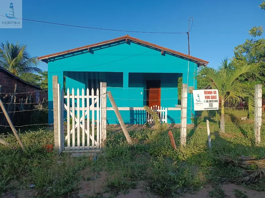Foto 2 de Casa com 2 quartos à venda, 554m2 em Fortim - CE