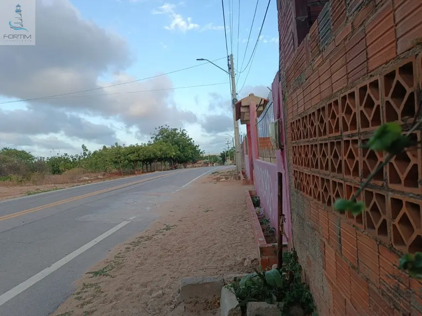 Foto 4 de Casa com 3 quartos à venda, 750m2 em Fortim - CE