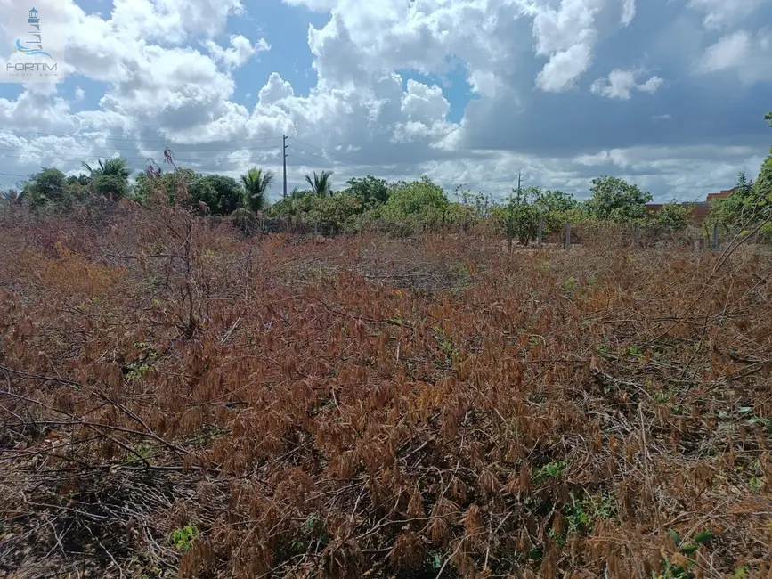 Terreno / Lote à venda, 700m2 em Aracati - CE - imagem 3 Foto 3 de Terreno / Lote à venda, 700m2 em Aracati - CE