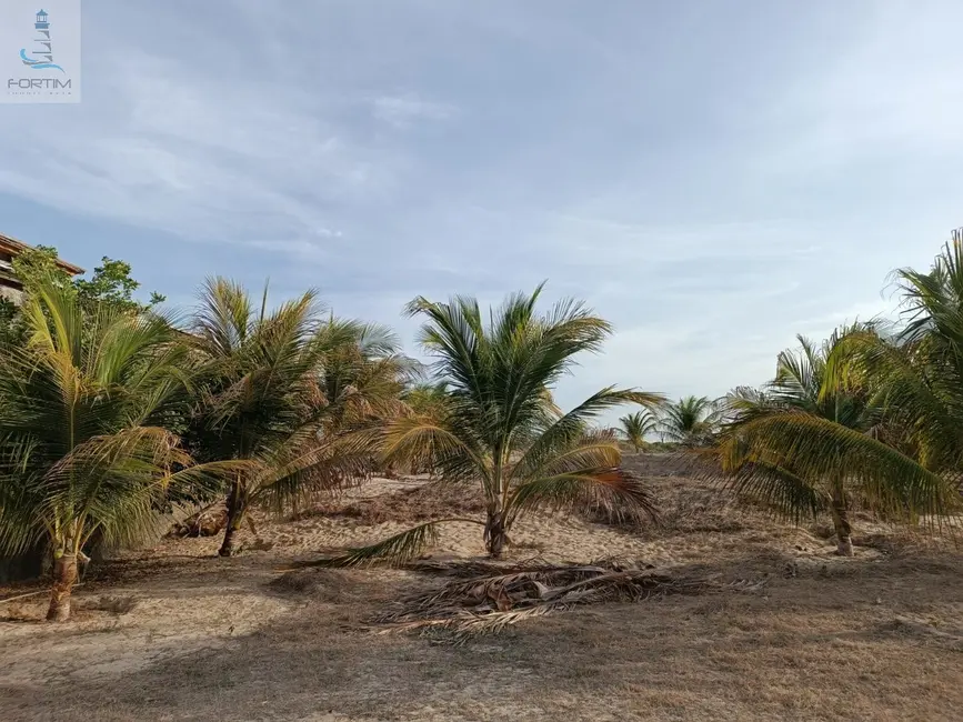 Foto 1 de Terreno / Lote à venda, 1584m2 em Fortim - CE