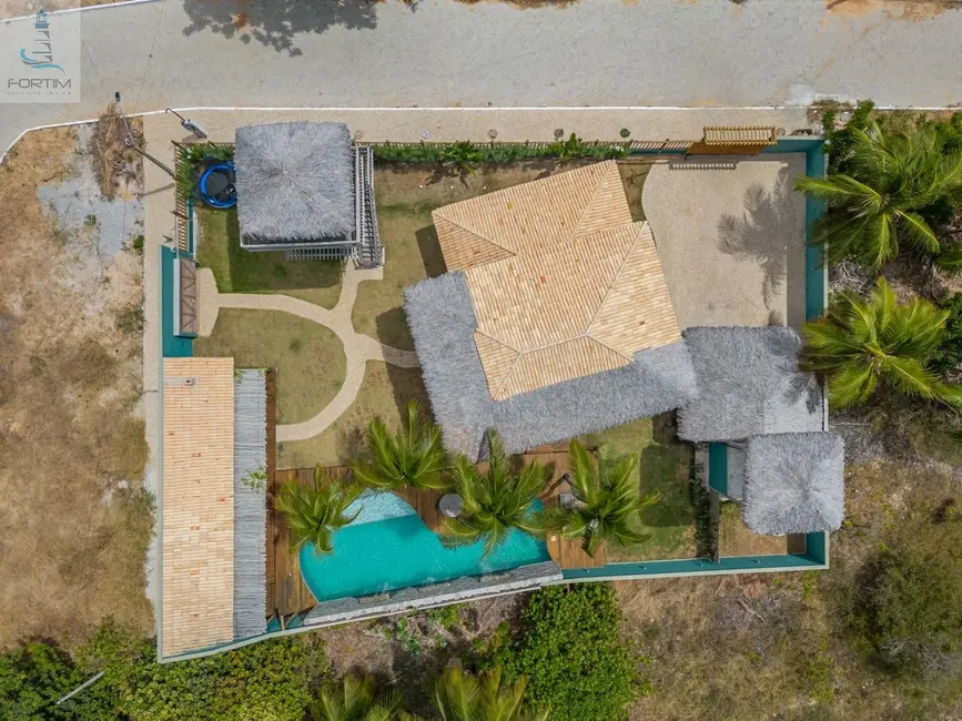 Foto 8 de Casa com 5 quartos à venda, 850m2 em Fortim - CE