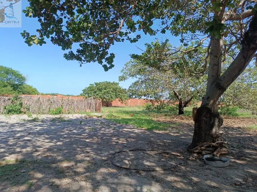 Foto 6 de Terreno / Lote à venda, 10800m2 em Fortim - CE