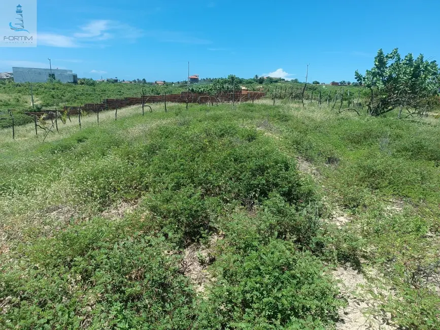 Foto 4 de Terreno / Lote à venda, 396m2 em Fortim - CE