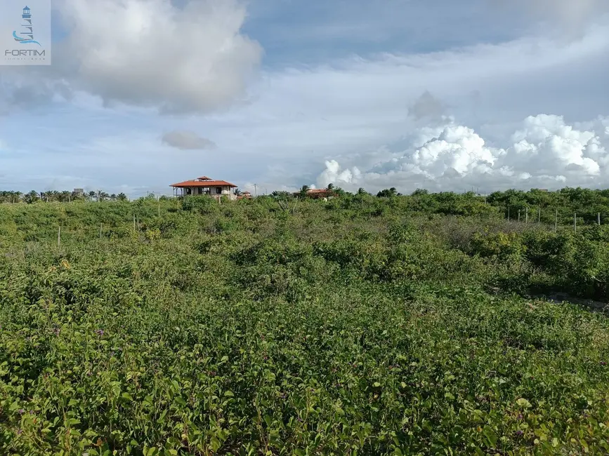 Foto 3 de Terreno / Lote à venda, 396m2 em Fortim - CE