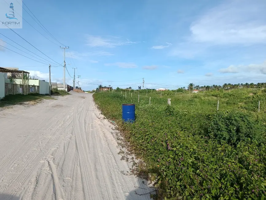 Foto 6 de Terreno / Lote à venda, 396m2 em Fortim - CE