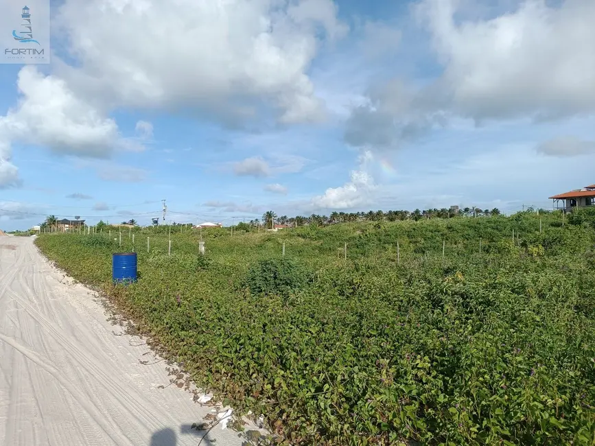 Foto 4 de Terreno / Lote à venda, 396m2 em Fortim - CE
