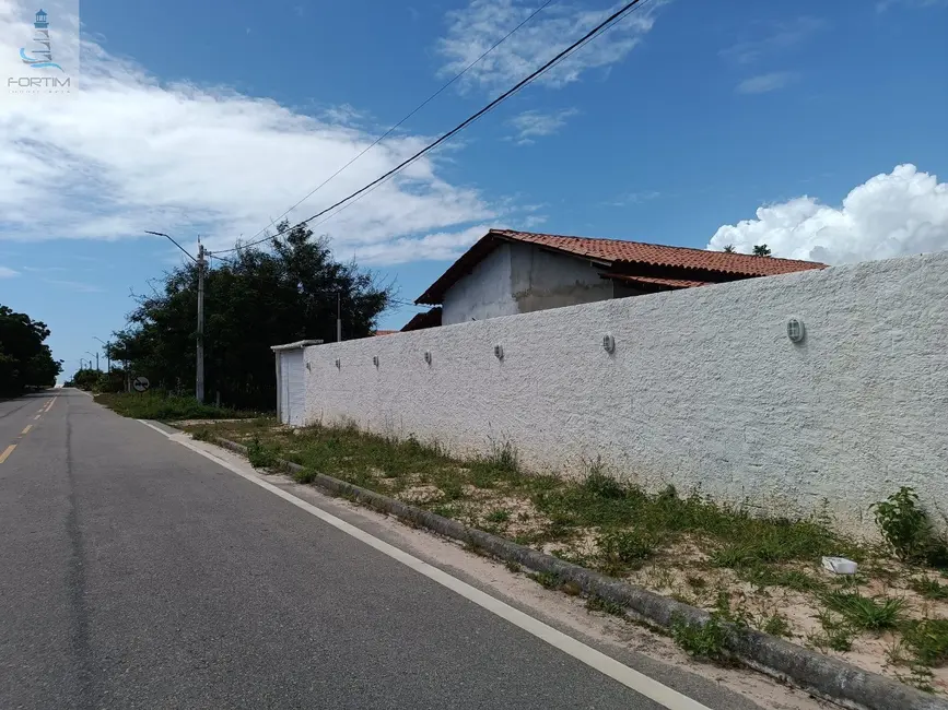 Foto 3 de Casa com 2 quartos à venda, 300m2 em Fortim - CE