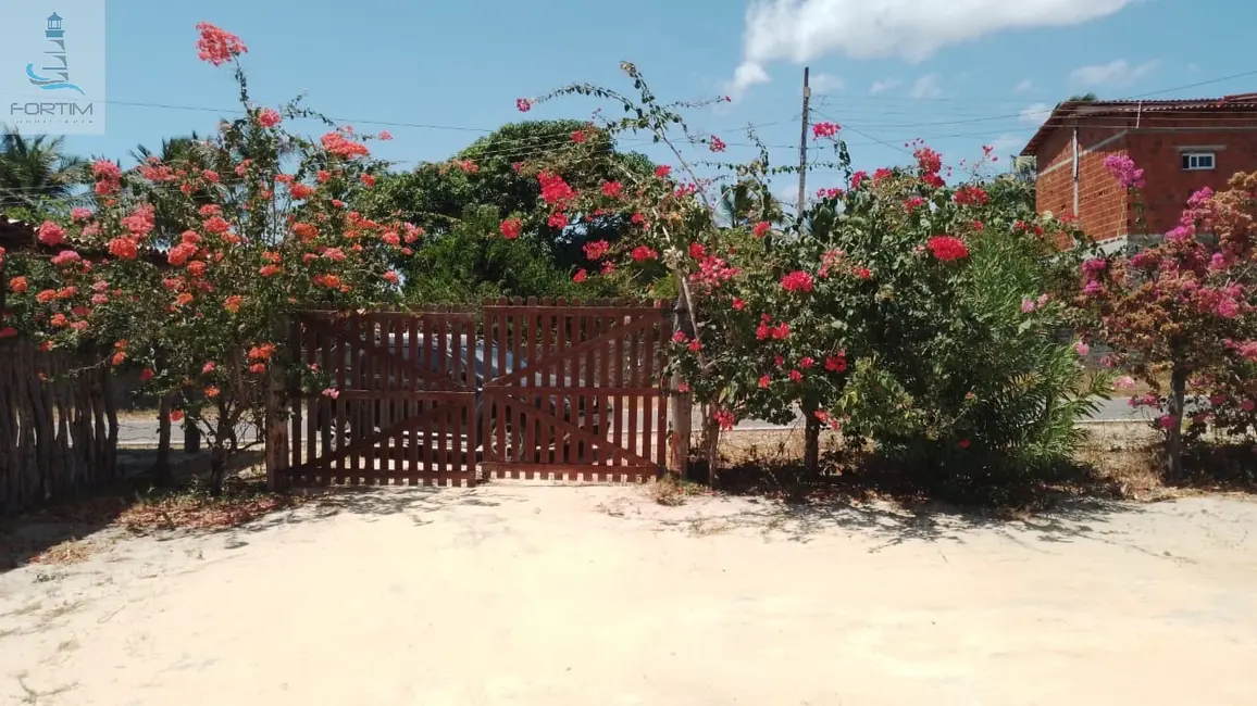 Foto 1 de Casa com 3 quartos à venda, 2000m2 em Beberibe - CE