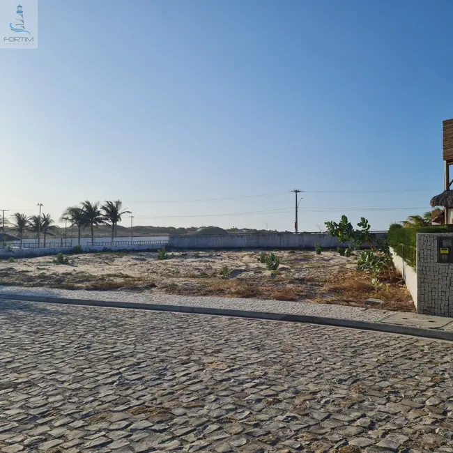 Foto 3 de Terreno / Lote à venda, 1764m2 em Fortim - CE
