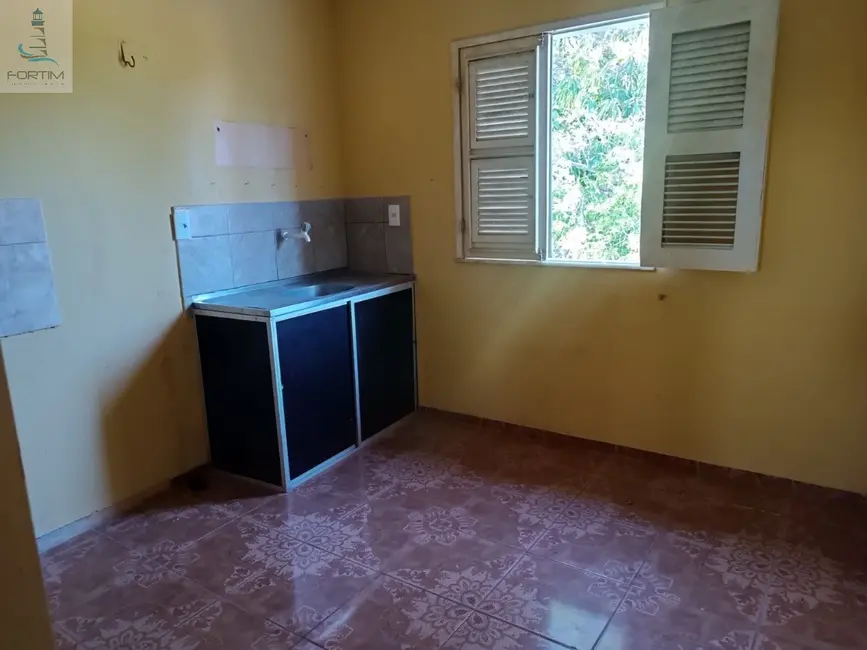 Foto 9 de Casa com 2 quartos à venda, 245m2 em Fortim - CE