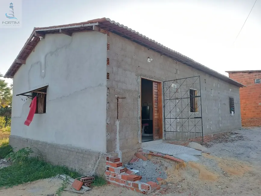 Foto 3 de Casa com 4 quartos à venda, 325m2 em Centro, Fortim - CE