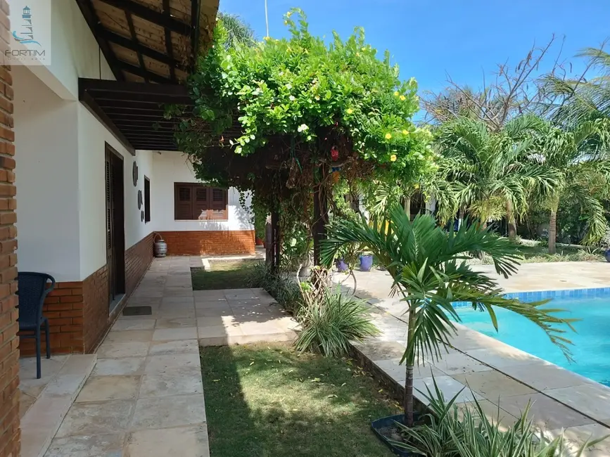 Casa com 4 quartos à venda, 1080m2 em Beberibe - CE - imagem 3 Foto 3 de Casa com 4 quartos à venda, 1080m2 em Beberibe - CE