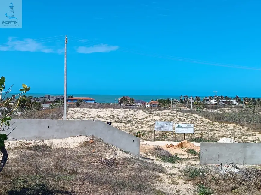 Foto 2 de Terreno / Lote à venda, 1584m2 em Fortim - CE