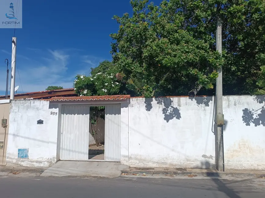 Foto 2 de Casa com 2 quartos à venda, 366m2 em Centro, Fortim - CE