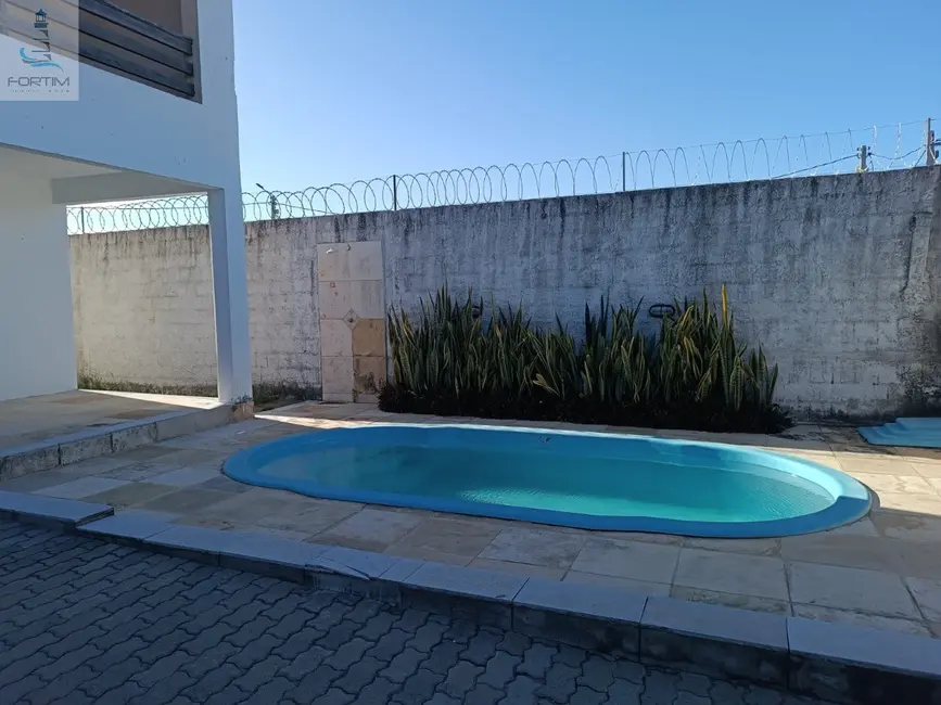 Foto 8 de Casa com 3 quartos à venda, 260m2 em Fortim - CE