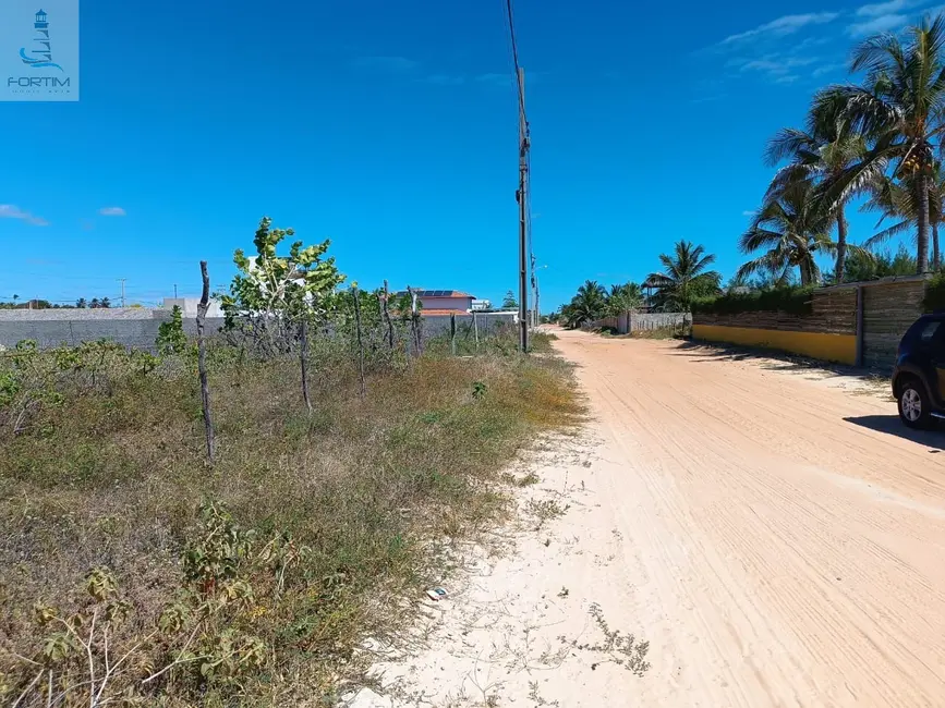 Foto 8 de Terreno / Lote à venda, 792m2 em Fortim - CE
