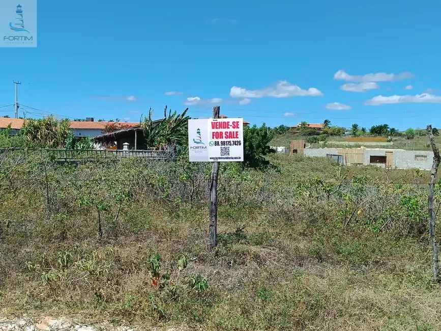 Foto 1 de Terreno / Lote à venda, 792m2 em Fortim - CE