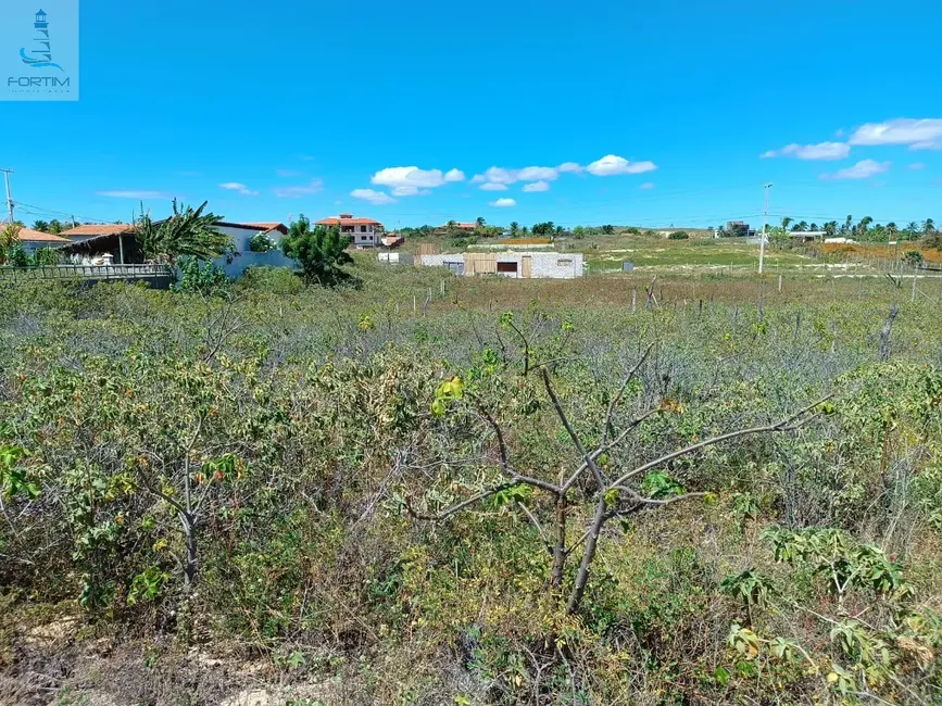 Foto 3 de Terreno / Lote à venda, 792m2 em Fortim - CE