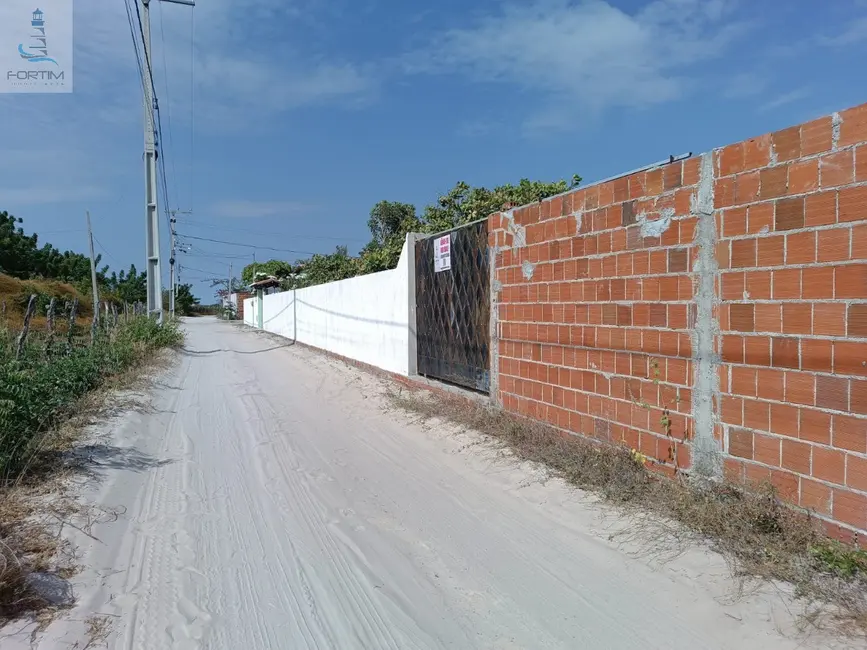 Foto 4 de Terreno / Lote à venda, 840m2 em Fortim - CE