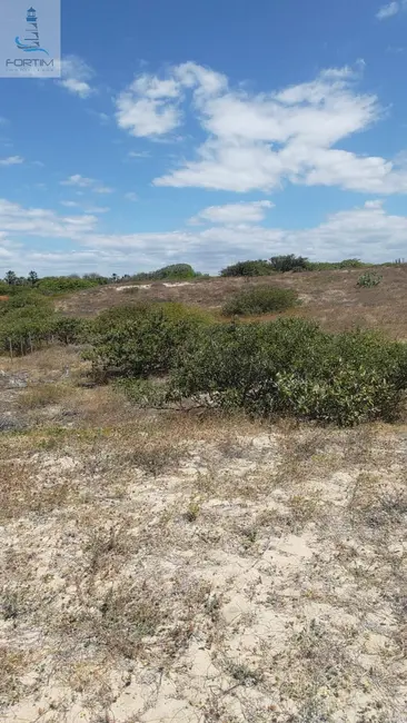 Foto 2 de Terreno / Lote à venda, 990m2 em Fortim - CE