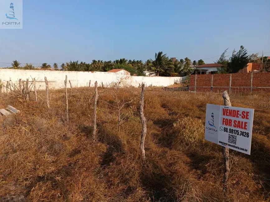 Foto 1 de Terreno / Lote à venda, 396m2 em Fortim - CE