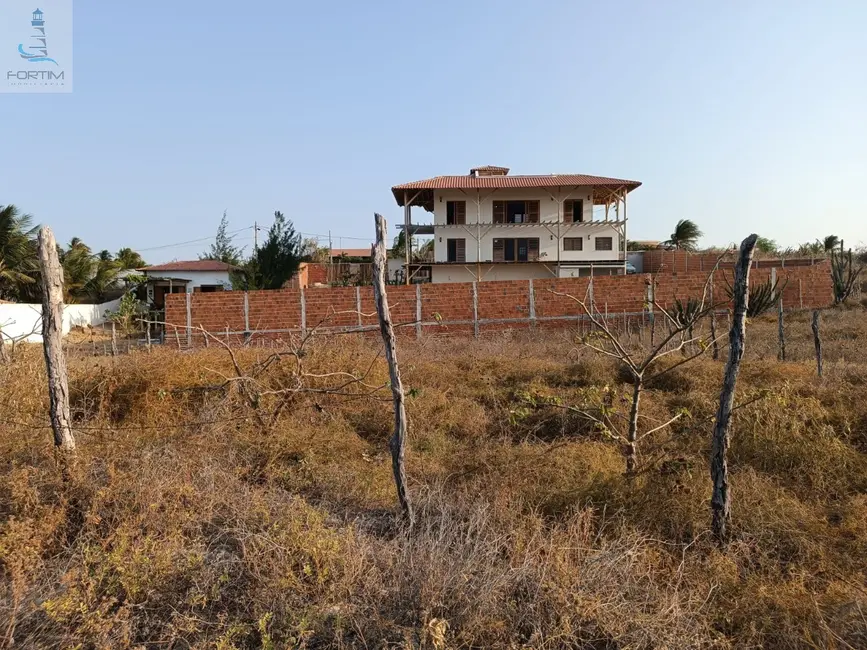 Foto 2 de Terreno / Lote à venda, 396m2 em Fortim - CE