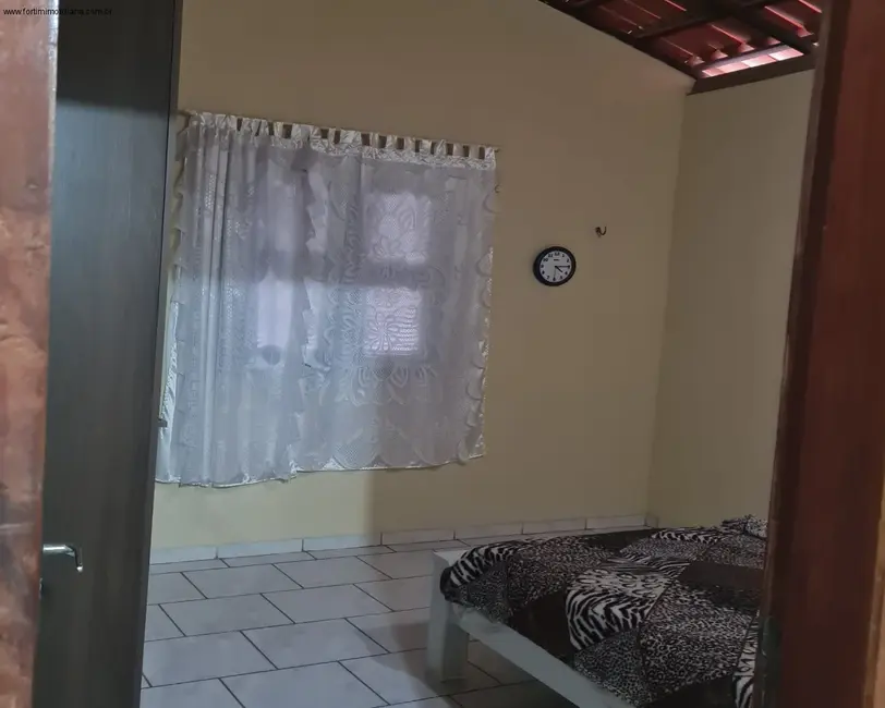 Foto 7 de Casa com 2 quartos à venda, 440m2 em Centro, Fortim - CE