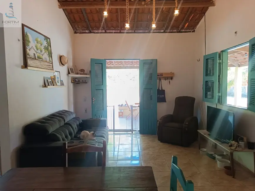 Foto 5 de Casa com 3 quartos à venda, 1400m2 em Centro, Fortim - CE