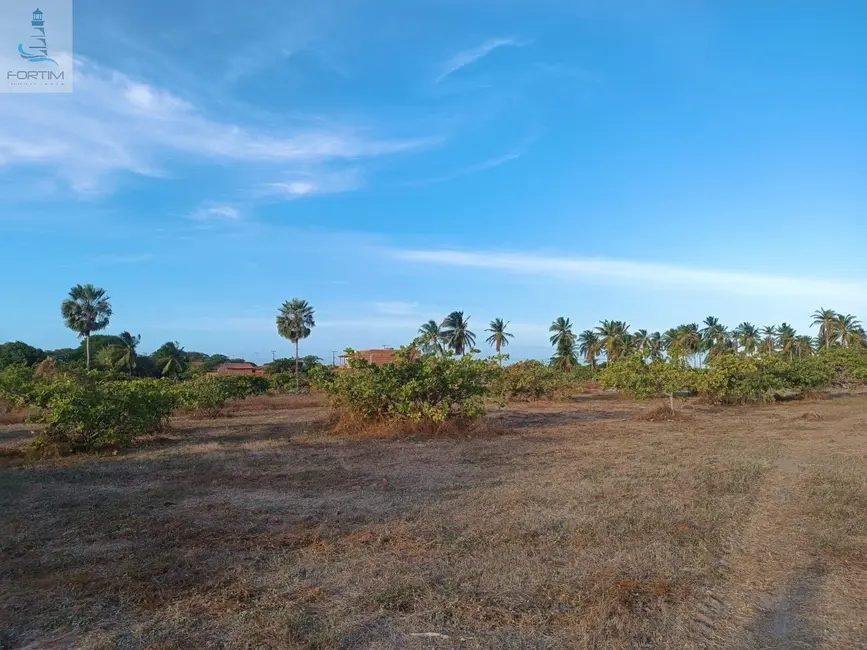 Foto 1 de Terreno / Lote à venda, 300m2 em Centro, Fortim - CE