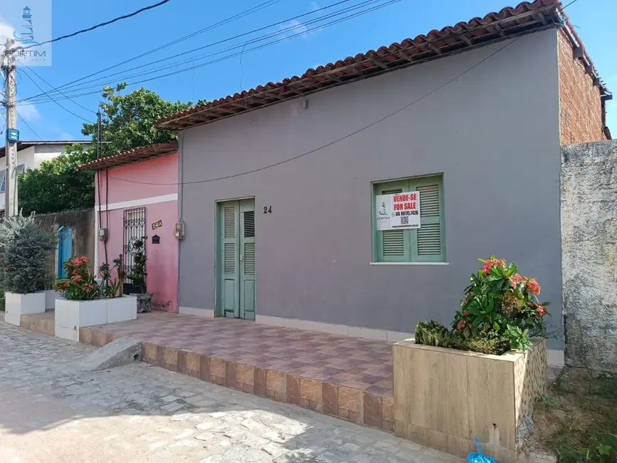 Foto 1 de Casa com 1 quarto à venda, 40m2 em Aracati - CE