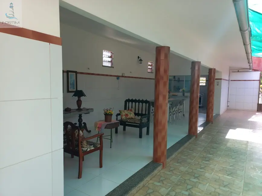 Foto 3 de Casa com 6 quartos à venda, 500m2 em Centro, Fortim - CE
