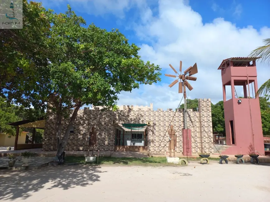 Foto 1 de Casa com 6 quartos à venda, 500m2 em Centro, Fortim - CE