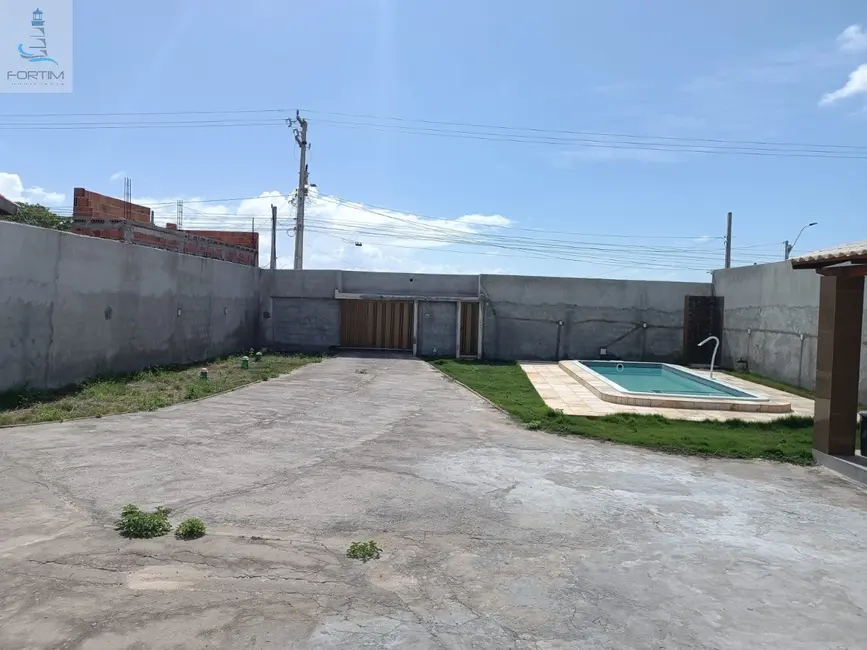 Foto 3 de Casa com 3 quartos à venda, 800m2 em Centro, Fortim - CE