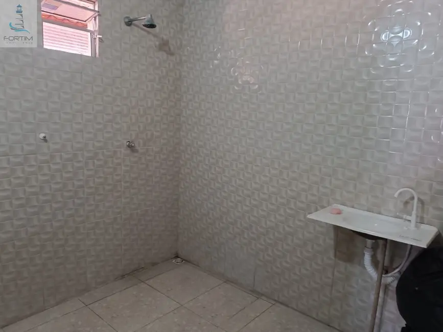 Foto 9 de Casa com 2 quartos à venda, 527m2 em Fortim - CE