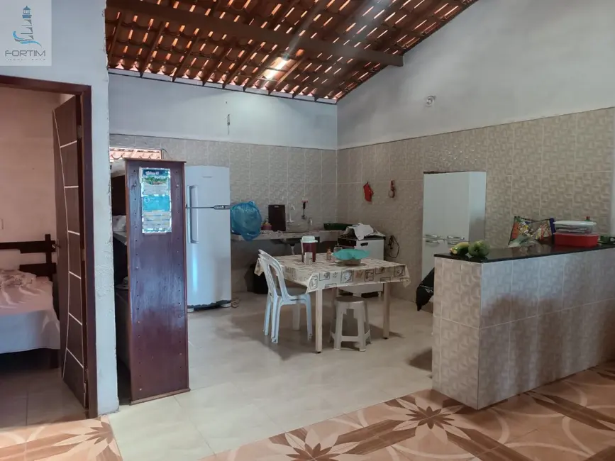Foto 7 de Casa com 2 quartos à venda, 527m2 em Fortim - CE
